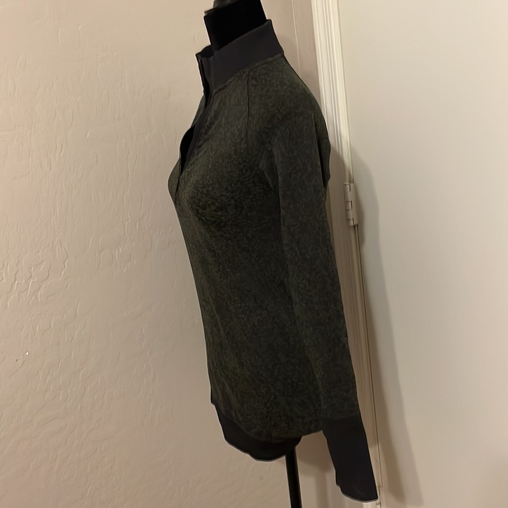 Lululemon Pull Over - image 3